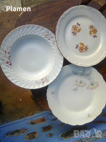 Лот от 3 стари порцеланови чинии 2 български и една чешка, снимка 1 - Други ценни предмети - 39393301