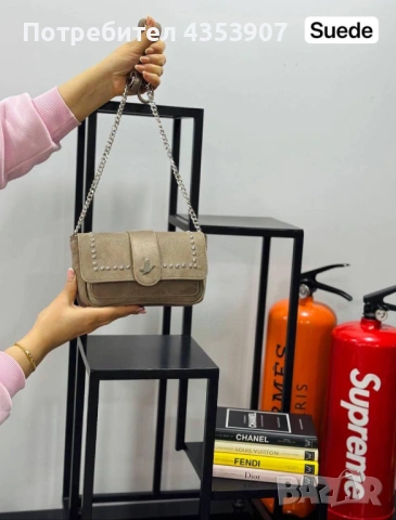 дамска чанта, снимка 4 - Чанти - 53438065