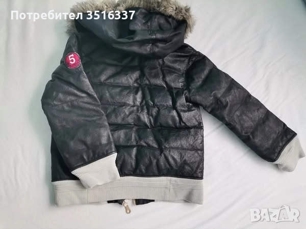 Детско яке, снимка 2 - Детски якета и елеци - 52047747