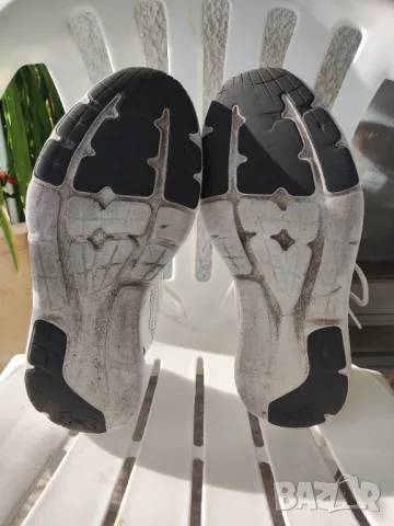 маратонки за бягане Under Armour Surge 3, снимка 6 - Маратонки - 50224006