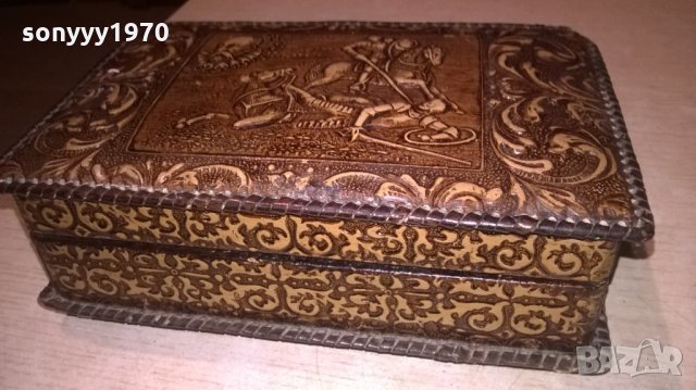 музикална кутия-19х13х7см-дърво и кожа-внос франция, снимка 10 - Колекции - 27161420