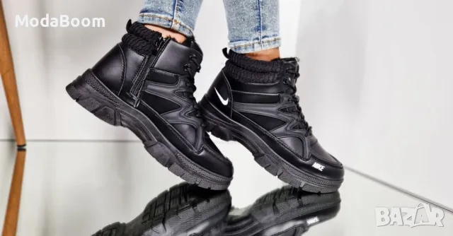 Nike черни дамски боти 