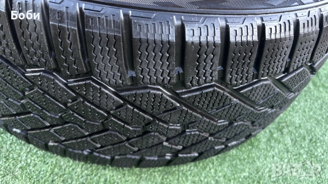 Гума 225/40/18 Ling Long, снимка 5 - Гуми и джанти - 52793691