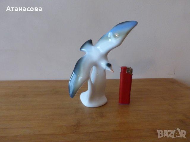 Немска порцеланова фигура птица Буревестник 1970 г статуетка