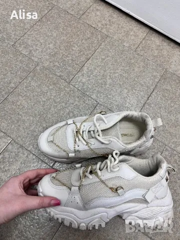 Бежови сникърси на deezee, снимка 4 - Маратонки - 49106255