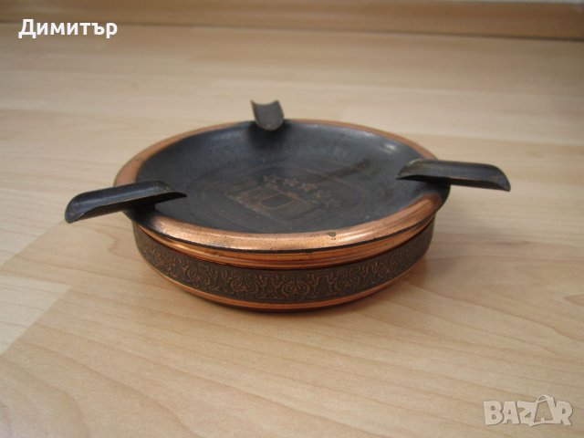 Меден пепелник, декоративен, снимка 3 - Антикварни и старинни предмети - 47595848