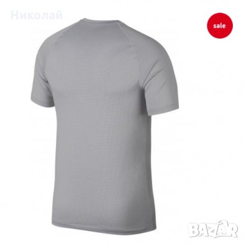 Nike pro тениска  , снимка 9 - Тениски - 32547854