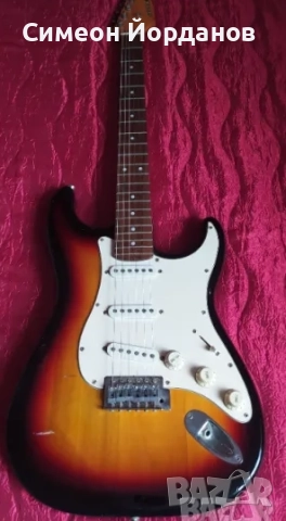 Електрически китари и Бас китари, снимка 2 - Китари - 52893817