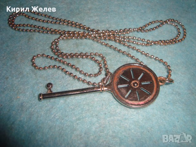 СРЕБРИСТО КЛЮЧЕ с ФАСЕТИРАН КРИСТАЛ и НЕЖНО СИНДЖИРЧЕ АРТ МЕДАЛЬОН 26944, снимка 3 - Колиета, медальони, синджири - 34985665