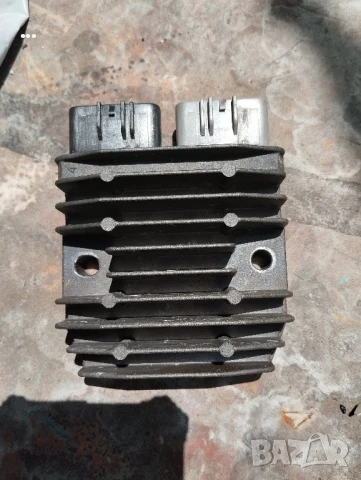 Оригиналното реле регулатор за Yamaha xv 1900 Stratoliner ,Rider ....