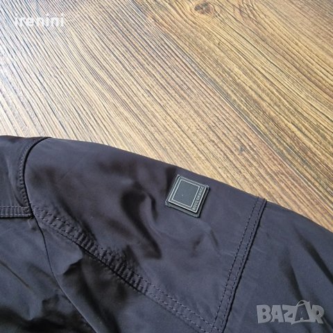 Страхотно  мъжко  яке HUGO BOSS размер  S , снимка 5 - Якета - 40635809