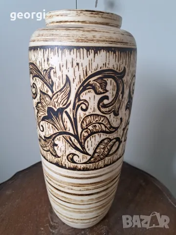 немска керамична ваза лимитирана серия     17/2