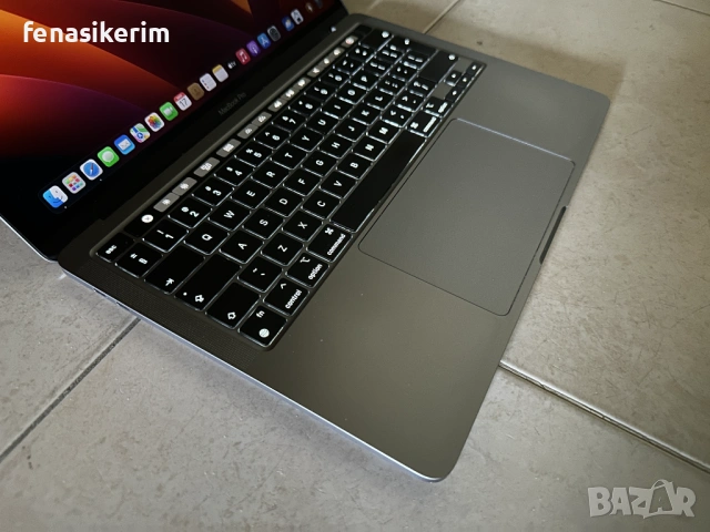 13.3' Apple MacBook Pro M1 2020 Space Grey 16GB RAM/1TB GB SSD - Батерия 14ч., снимка 5 - Лаптопи за работа - 53377867