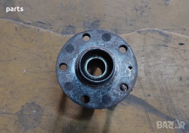 Предна Главина VW Голф 5 (1), снимка 2 - Части - 47752117