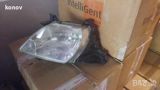 Mazda MPV 1999-2004 - оригинален фар