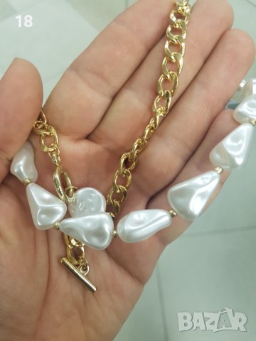 Колие, снимка 3 - Колиета, медальони, синджири - 40804702