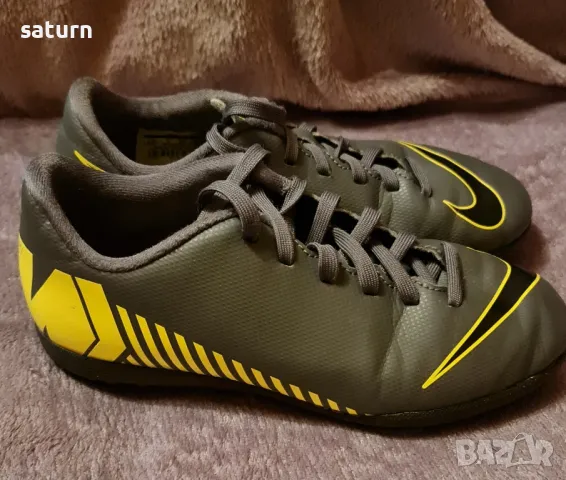 Nike Mercurial детски футболни обувки за зала 33, снимка 3 - Детски маратонки - 49588845