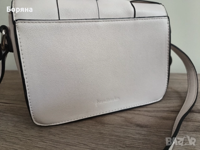 Дамски Чанти Mohito, Reserved, Bershka, Stradivarius, Други, снимка 6 - Чанти - 51693781