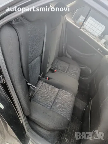 Авенсис т25 2.2 на части, снимка 8 - Автомобили и джипове - 49475976