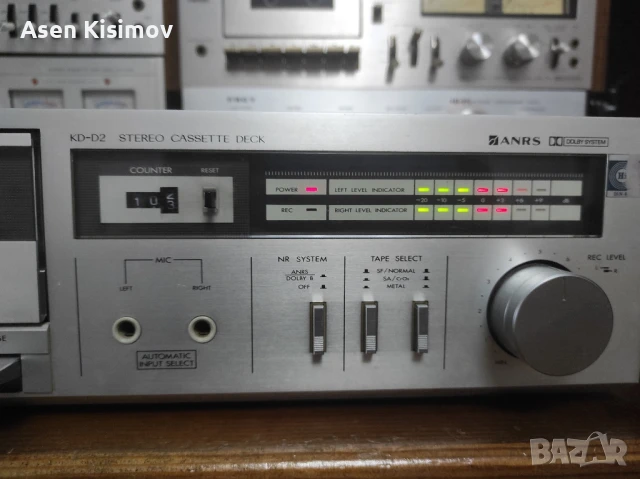 Jvc KD-D2E, снимка 2 - Декове - 51239553