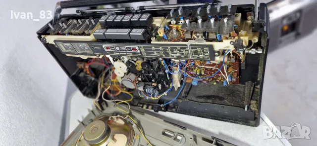 Радиокасетофон Sharp gf 9191 НА ЧАСТИ!, снимка 11 - Радиокасетофони, транзистори - 47719430