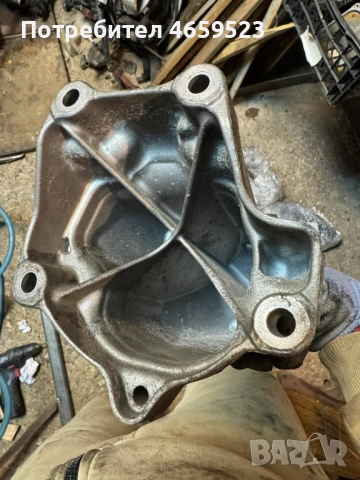 Лапа или основа закрепване тампон на двигател Мерцедес Mercedes 2.2Cdi само за 20лв. a6512233504, снимка 4 - Части - 52544149