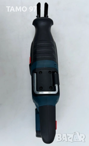 BOSCH GSA 18V-28 - Безчетков саблен трион 2x18V 5.0Ah неразличим от нов!, снимка 4 - Триони и циркуляри - 53404896