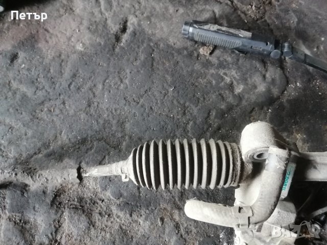 кормолна рейка Мазда 6, снимка 2 - Части - 43155001