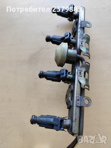 Дюзи с бензинова рейка от Хонда джаз Honda jazz , снимка 3 - Части - 49265704