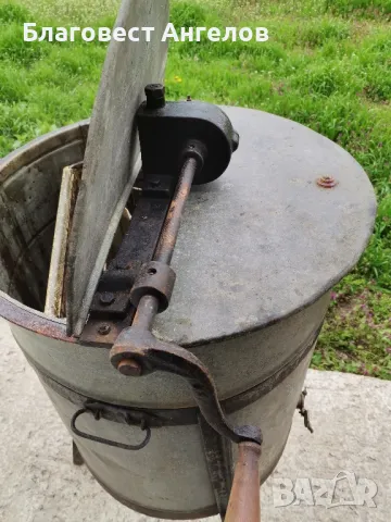 Центрофуга за мед, снимка 7 - За пчели - 49774893