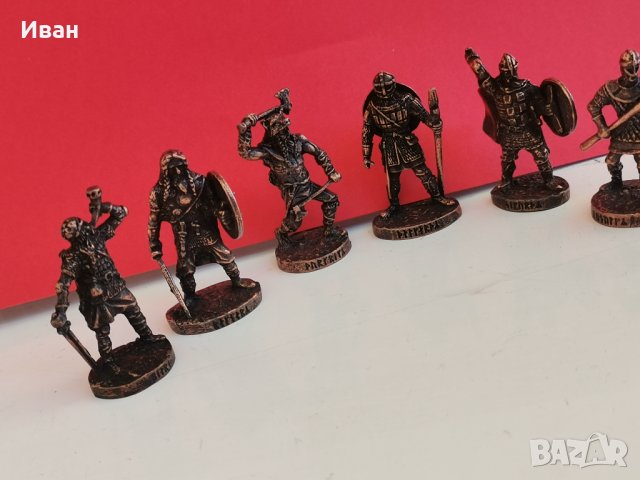 Лот 8 броя киндер метални войници , снимка 5 - Колекции - 39592219