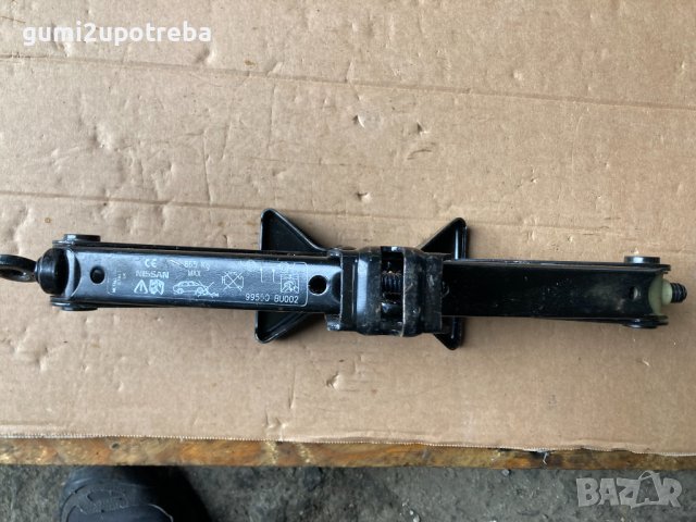 Крик за Кола Крик Nissan Almera Tino Нисан Оригинал, снимка 3 - Аксесоари и консумативи - 42979215