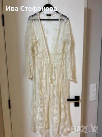 Нова плажна бяла памучна памук дантелена наметка плажна дълга риза кафтан плажна дълга рокля , снимка 2 - Туники - 50832969