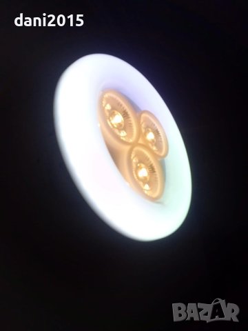 Трицветна пръстеновидна лампа, снимка 3 - Лампи за таван - 43087273