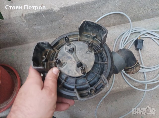 Потопяема водна помпа Gardena, снимка 9 - Водни помпи - 42978795