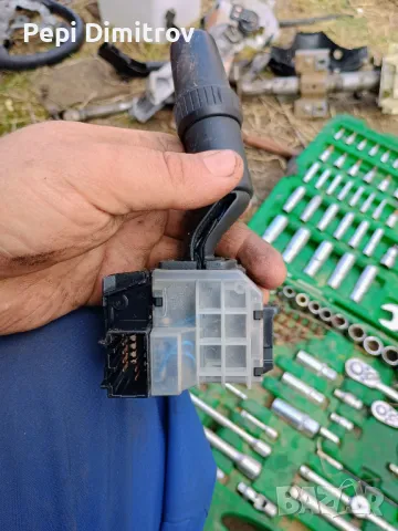 Лост лостчетта чистачки Mazda 3 Hatchback I (10.2003 - 12.2009),