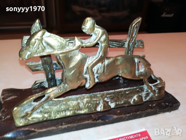 КОН С ЖОКЕИ-МЕД/МЕСИНГ САЛФЕТНИК-ВНОС АНГЛИЯ 1405222014, снимка 2 - Други ценни предмети - 36761113