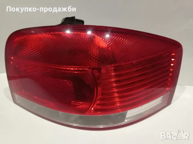 Стоп за Ауди А3 десен Audi 8p в отлично състояние без платка