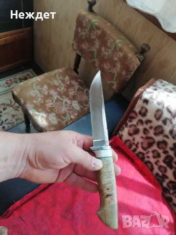 Нож от кован клапан. 