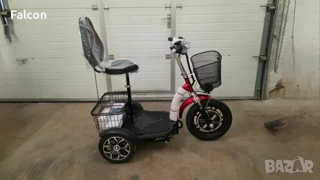 Триколка на ток с лед осветление и равна платформа, снимка 1