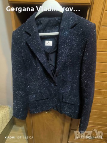 Черно сако със сребърна нишка 