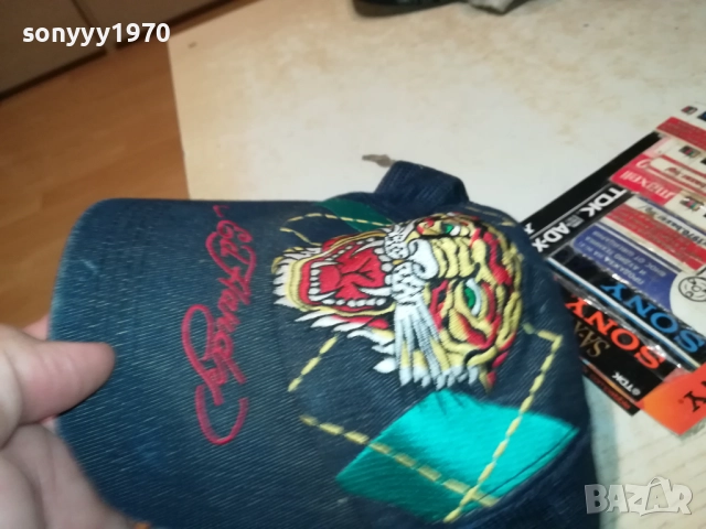 ED HARDY 2408251039, снимка 2 - Шапки - 51470741