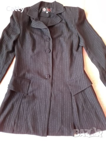 Дамско черно сако, снимка 5 - Сака - 40481751