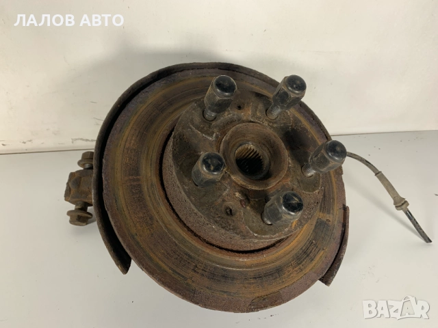 Заден ляв шенкел главина Ленд Ровър Фрилендър Zaden lqv shenkel glavina Land Rover Freelander 01-06 