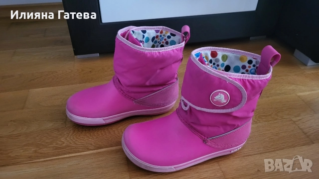 Апрески боти ботуши за момиче Crocs размер 33-34,21 см стелка, снимка 2 - Детски боти и ботуши - 52475667