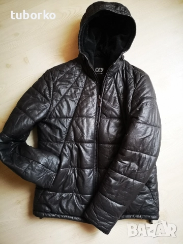 Кожено яке ALPHA TAURI 