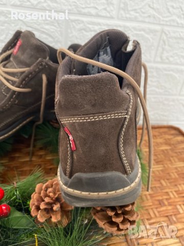 Туристически обувки естествен велур Levis, снимка 3 - Мъжки боти - 43241838