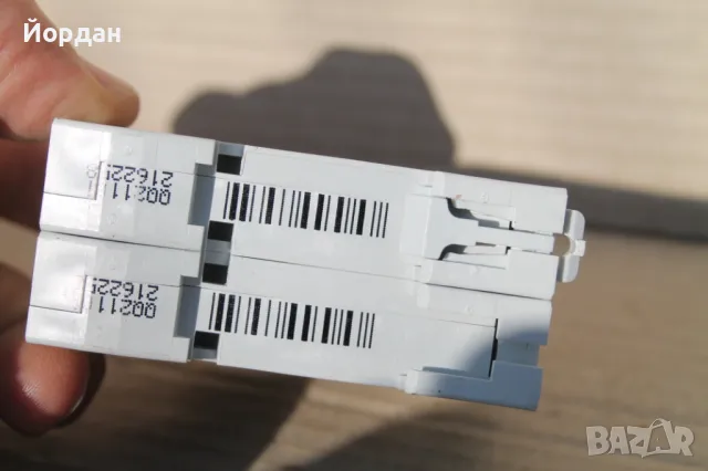 Автоматичен предпазител ''C16 Schneider'', снимка 9 - Друга електроника - 49169339