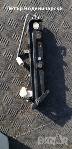 Оригиналин крик БМВ BMW Изпращам с куриер и опция преглед и тест до адрес Без коментар на цената 