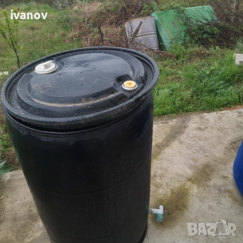 големи и малки бидони , снимка 10 - Бидони, бурета и бъчви - 40126296